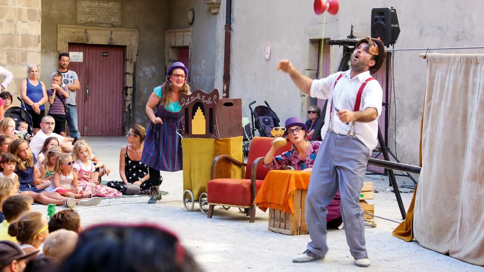 Tournon humor festival