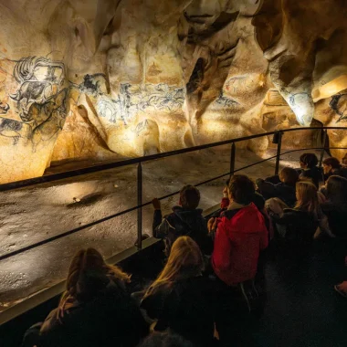 Children at Grotte Chauvet 2 Pont d'Arc