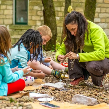 Children at an workshop