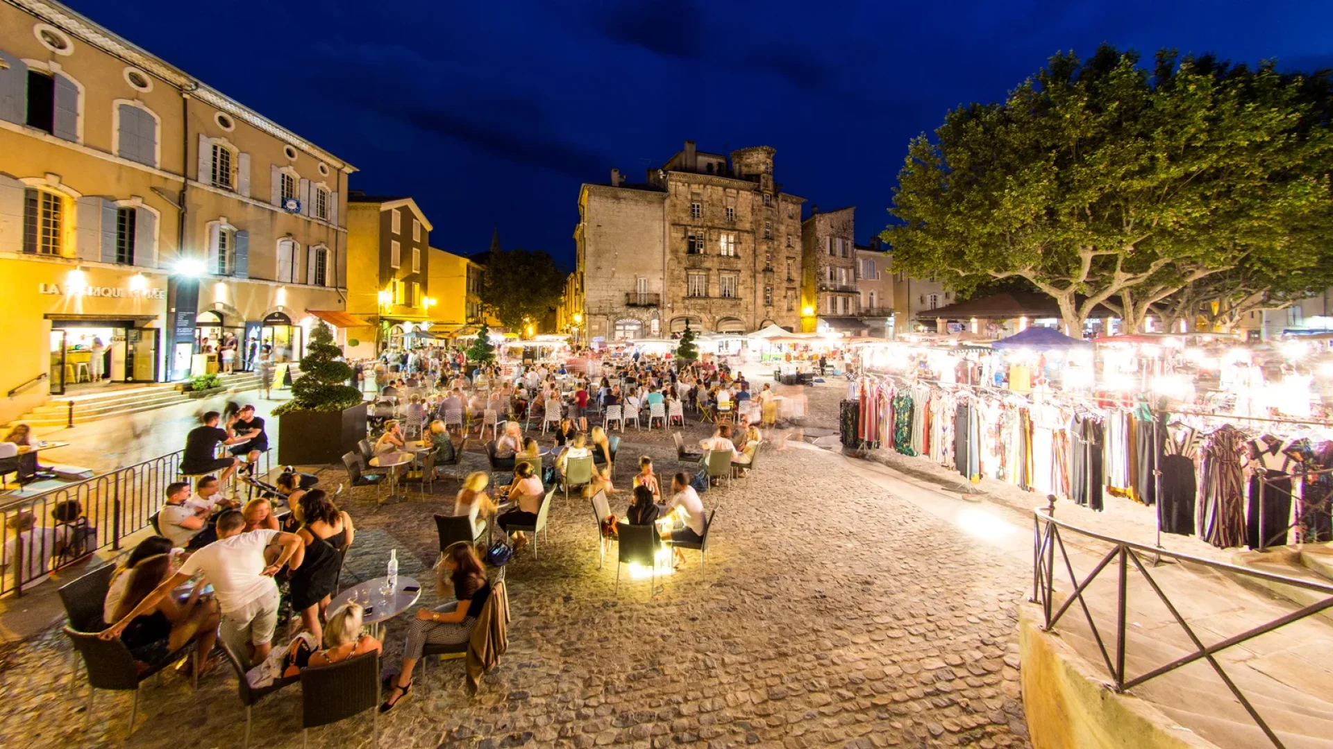 Night market in Aubenas