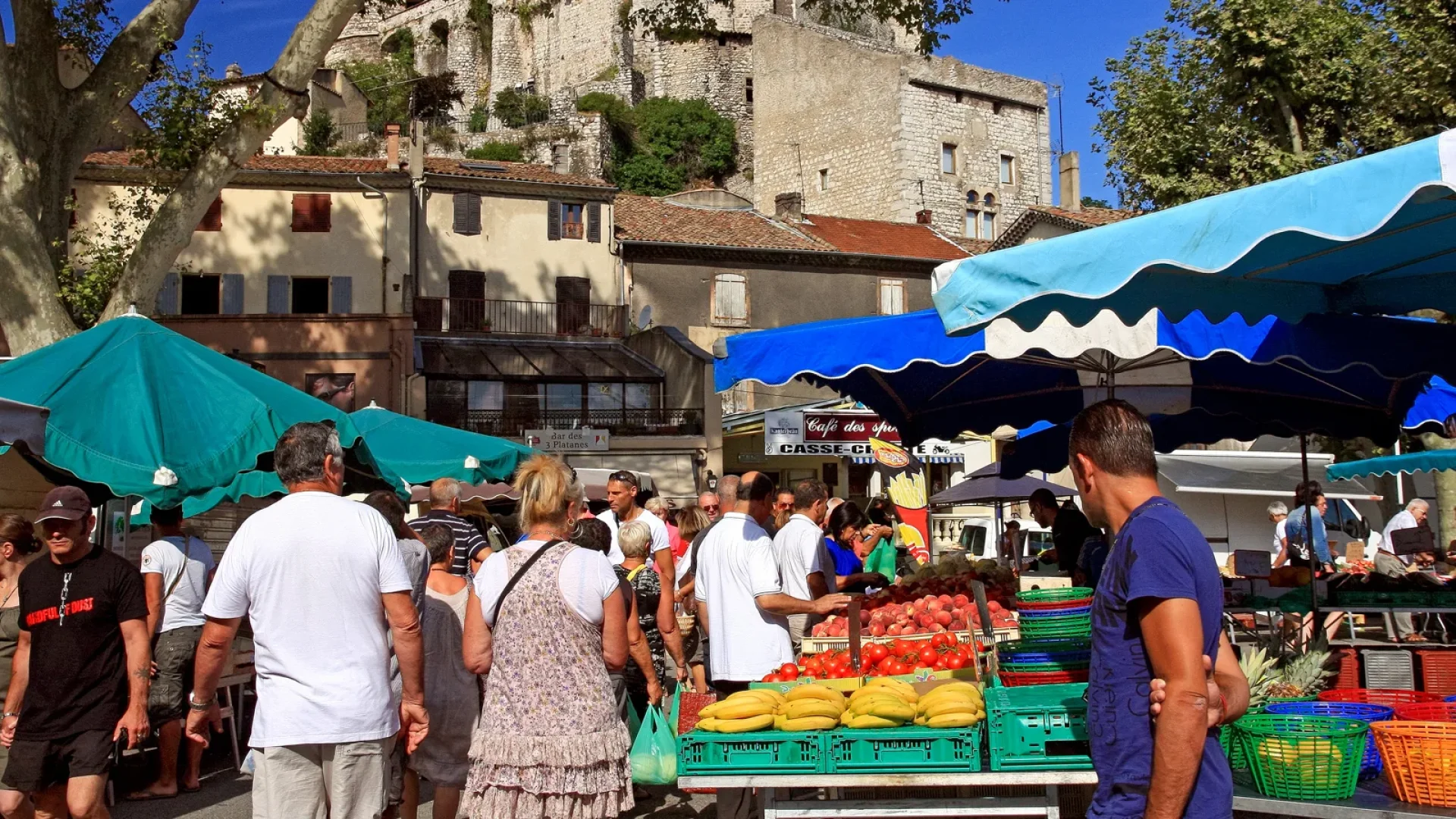 Summer market
