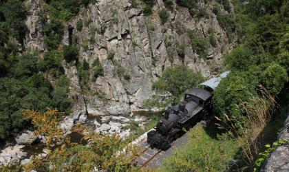 M.Pin - Train Western_Train de l'Ardèche