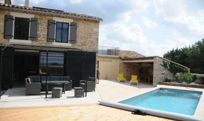 Gîtes de France - Jolie maison en pierres avec piscine privative