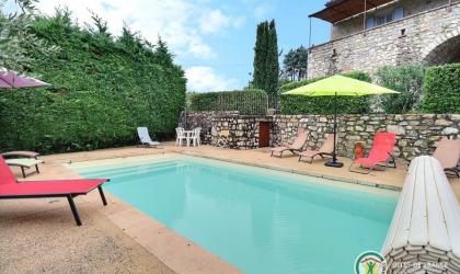 Gîtes de France - Le Mas des Oliviers avec piscine privée