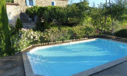 Gîtes de France - Mas St Michel avec piscine partagée à Ruoms