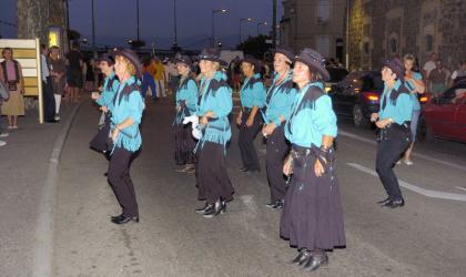 Comité des fêtes Tournon - Parade nocturne_Quai Farconnet_Tournon sur Rhône