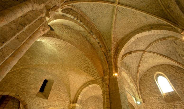 ©S.BUGNON - Montpezat-sous-Bauzon - Notre Dame de Prévenchères ©S.BUGNON