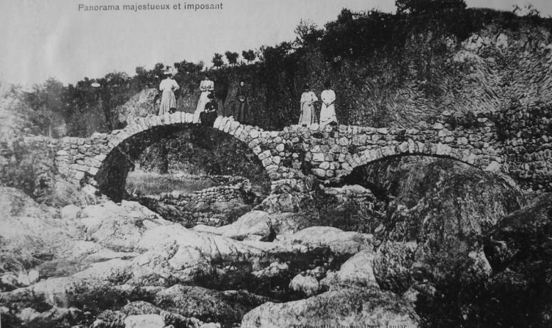 ©mairiedejaujac - Pont romain, photo carte postale