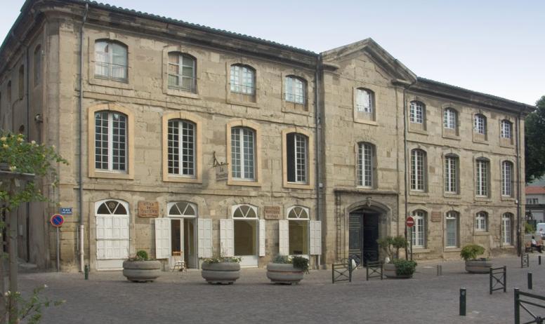 Mairie de Tournon - la façade du centre Culturel
