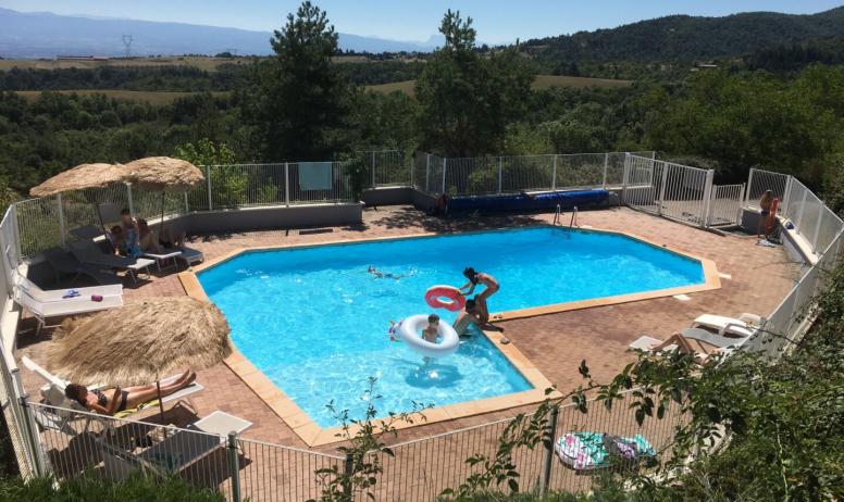 @La Ferme de Simondon - piscine chauffée_terre de simondon_plat