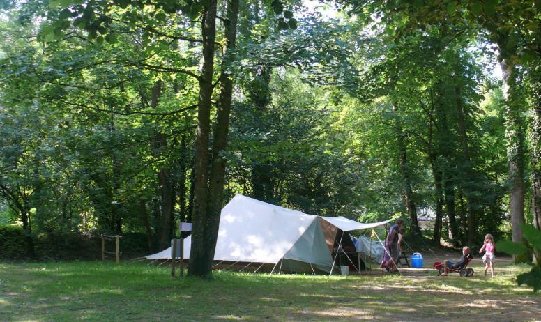 Camping les Falquets_ Charmes sur l'Herbasse - Camping les Falquets_ Charmes sur l'Herbasse