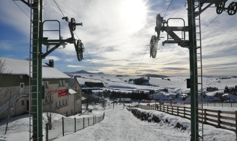 Gîtes de France - station de ski les Estables en Décembre
à 17 km du gite