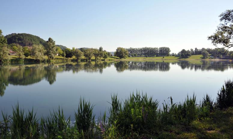 Domaine du Lac de Champos