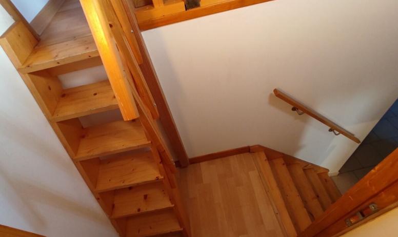 Clévacances - La Laurère - les escaliers