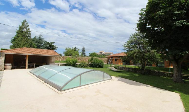 Gîtes de France - Abri piscine 