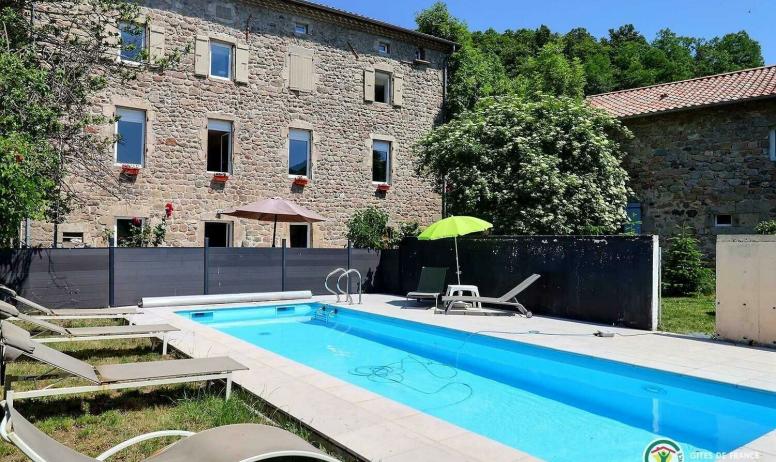 Gîtes de France - La Scola avec piscine privative