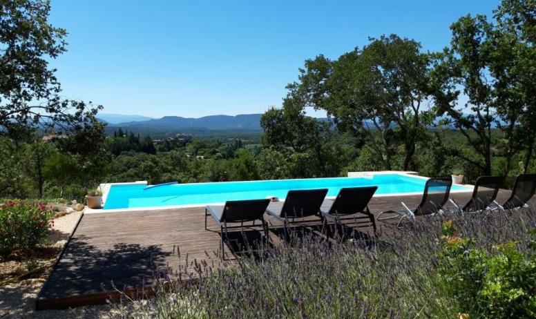 Gîtes de France - Villa avec piscine à débordement et vue fantastique