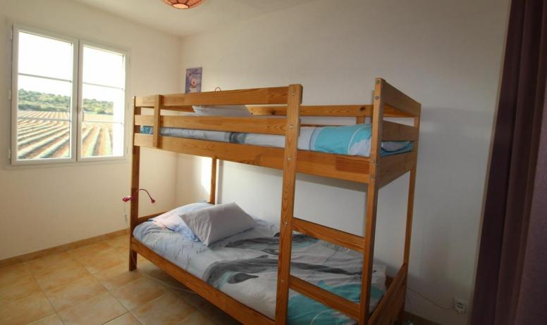 Gîtes de France - Chambre sud / South bedroom
