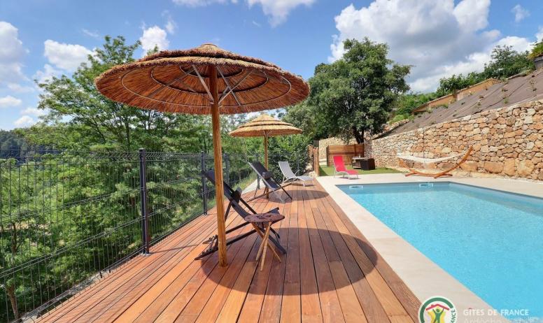 Gîtes de France - Nouveauté 2023 : piscine 8m*4m non chauffée, douche solaire, bain de soleil