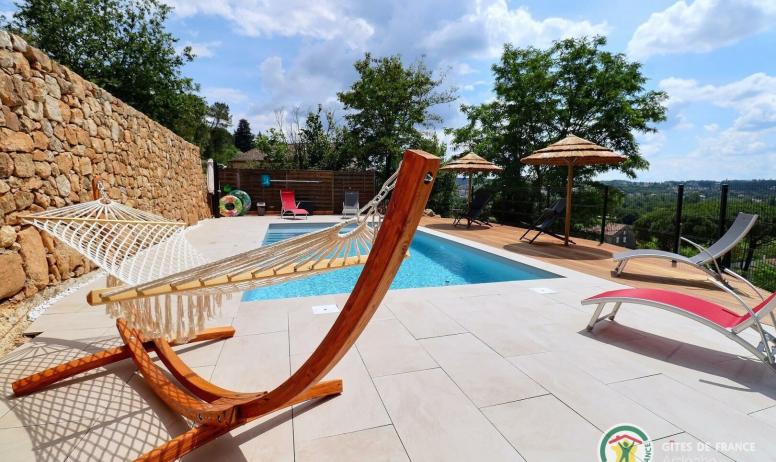 Gîtes de France - Nouveauté 2023 : piscine 8m*4m non chauffée, douche solaire, bain de soleil