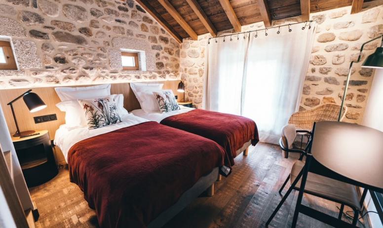 Gîtes de France - Chambre avec lit King-Size (180x200), modulable en 2 lits simples. 

@les_fermes_ardechoises_