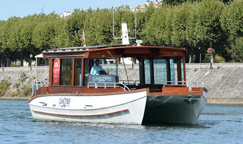 Compagnie des Canotiers - Promenade sur le Rhône avec la Compagnie des Canotiers