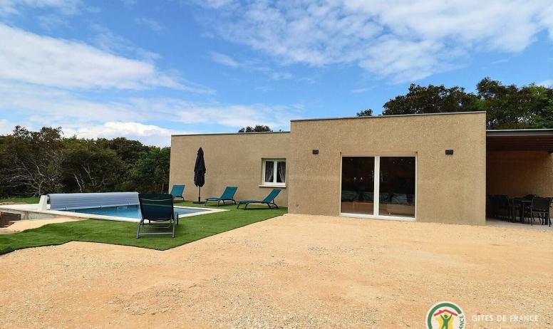 Gîtes de France - Villa moderne avec piscine privée