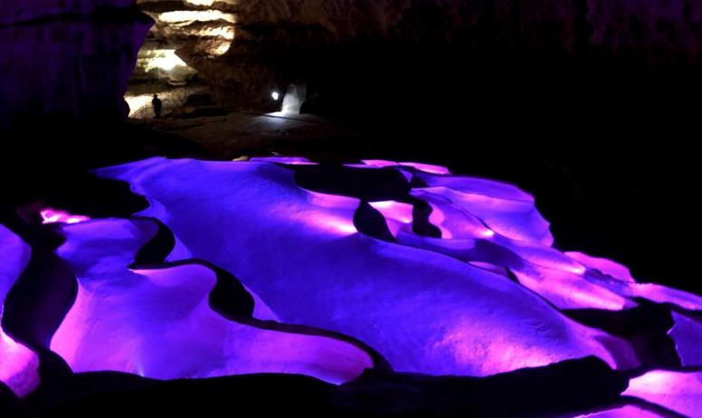 Gîtes de France - La grotte de Saint Marcel d'Ardèche