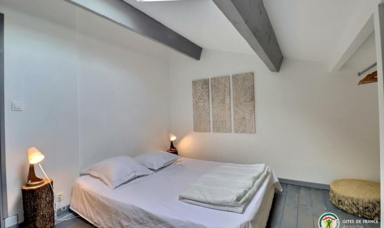 Gîtes de France - Chambre avec lit en 160cm