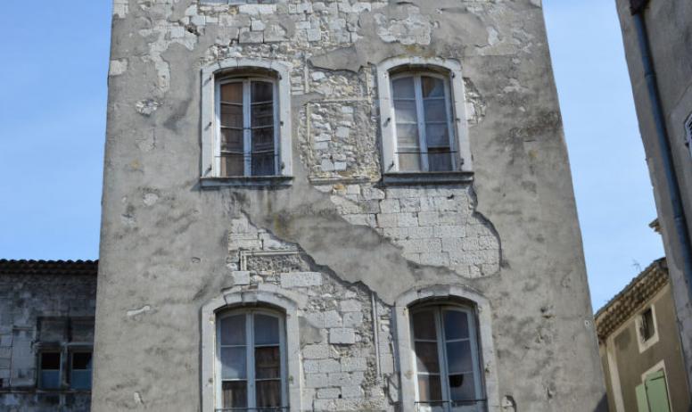 Oti du Rhône aux Gorges de l'Ardèche - Tour du 12e siècle