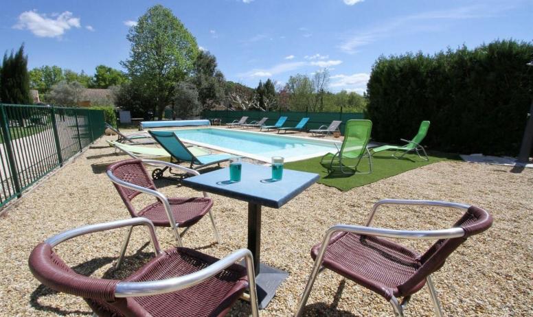 Gîtes de France - Grande piscine à partager
