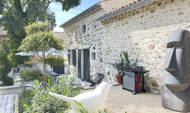 Gîtes de France - Belle maison en pierres avec piscine privée et espace extérieur détente