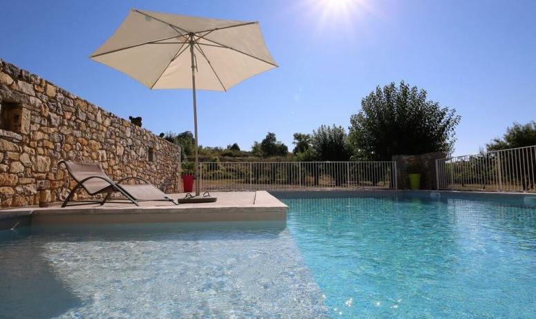 Clévacances - Domaine de Miegessolle - magnifique mas avec piscine privative en Ardèche méridionale