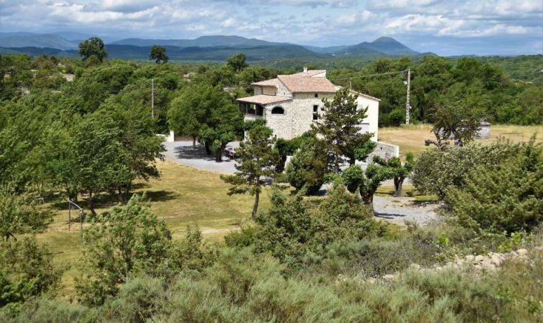 Clévacances - Domaine de Miegessolle - magnifique mas avec piscine privative en Ardèche méridionale