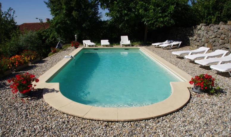 Gîtes de France - piscine commune