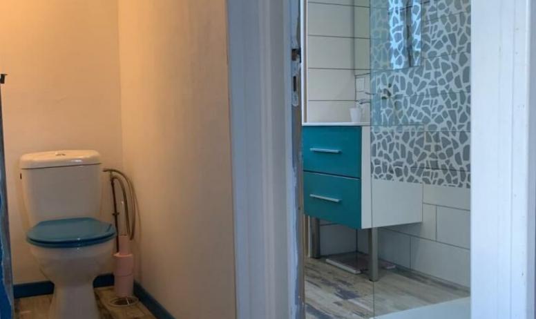Gîtes de France - Salle de bains, Toilettes séparées